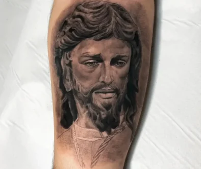 tatuajes cofrades en Sevilla
