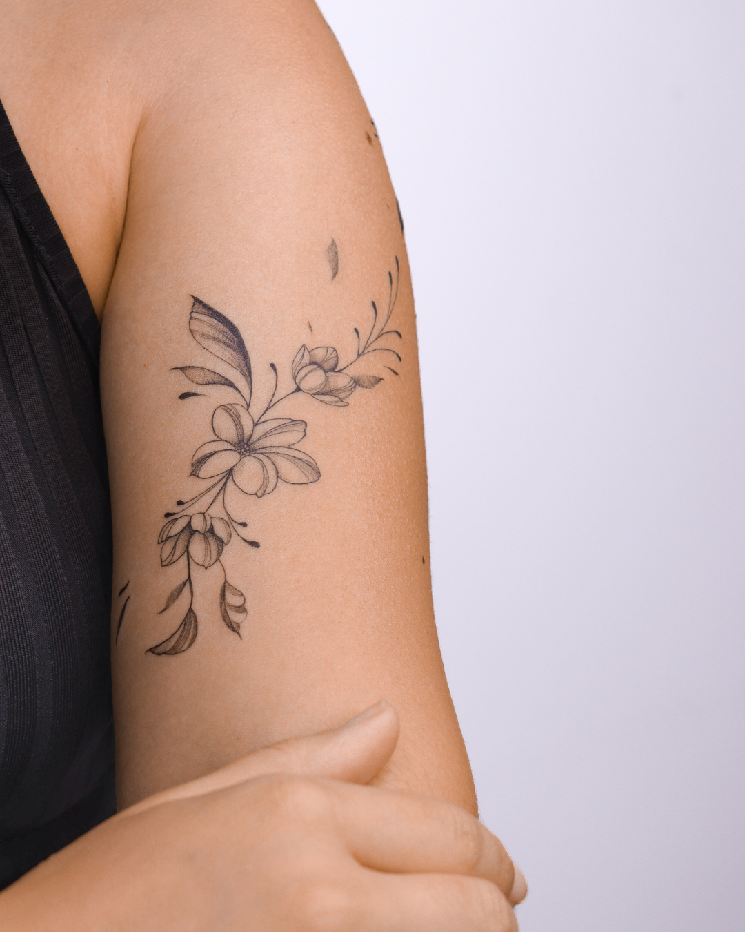 Floral (16) Floral (16)