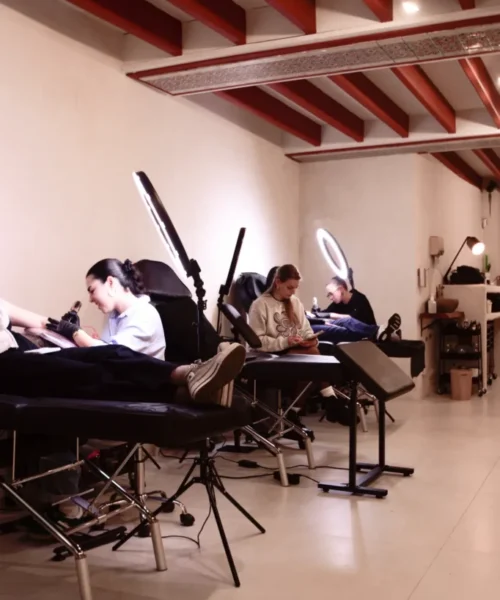 local (23) local (23)