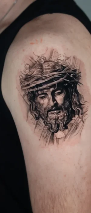 Cofrade Realismo (19) Tatuajes de Jesucristo en Sevilla